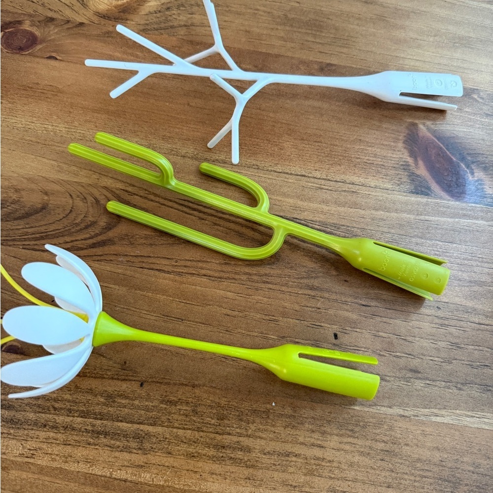 Boon Grass & Flower Silicone Drink Markers Set